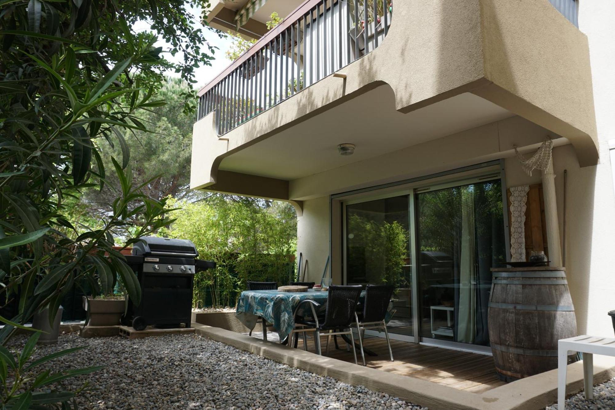 Studio Le Cap Taillât Le Lavandou Exterior foto
